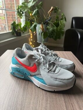 Women’s Nike Air Max 90 Sneakers - Light Gray, Teal, Red